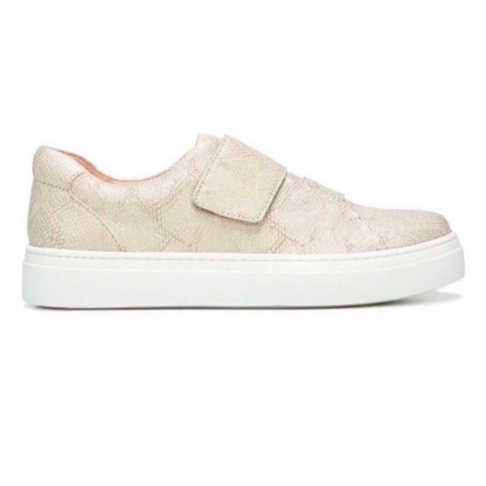 New Naturalizer Beige Velcro snake print Sneakers Comes with box